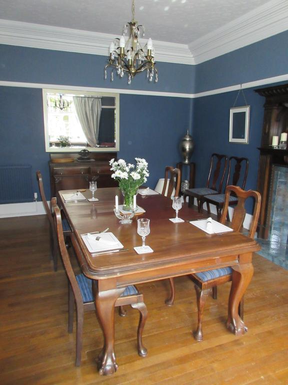 Bed and Breakfast Gellihaf House à Blackwood  Extérieur photo