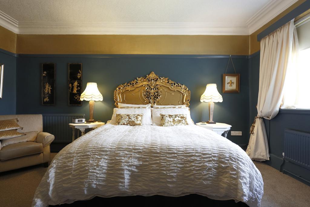 Bed and Breakfast Gellihaf House à Blackwood  Extérieur photo
